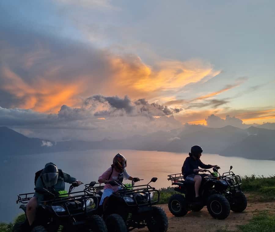 Panajachel: Lake Atitlán Sunset Tour - Practical details for a smoother ride