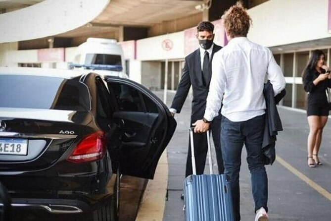 Private Airport Transfer La Aurora airport to Guatemala - A Private, Air-Conditioned Ride for About 30 Minutes