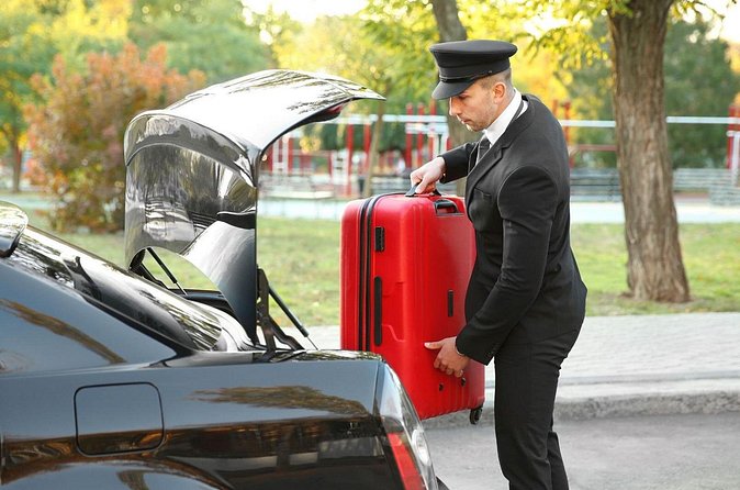 Private Airport Transfer La Aurora airport to Guatemala - Child Seats, Accessibility, and Group Needs