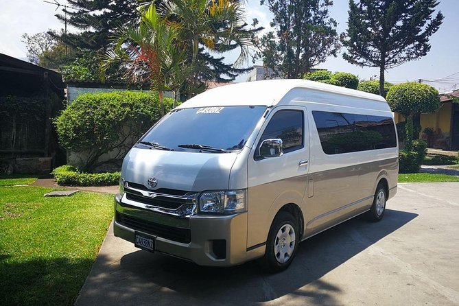 Private Arrival Transfer: La Aurora International Airport to Antigua Hotel - The Drive From Guatemala City to Antigua