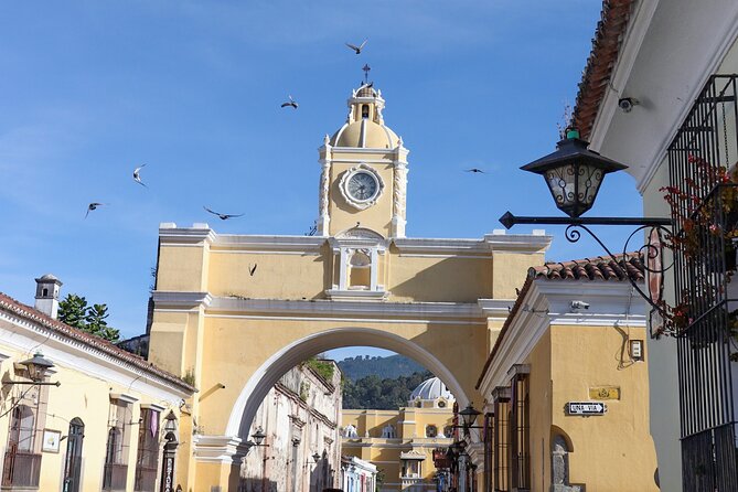 Private Tour of the Emblematic Streets of Antigua Guatemala - Jade Cafe gives the walking pace a welcome pause