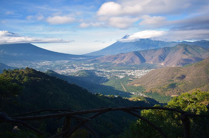 Private Tour to Hobbitenango by Mule and Buggy - What the four-hour schedule really means