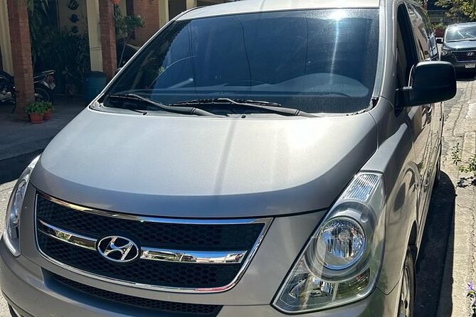 Private Transfer from Antigua to the Airport - What your Antigua pickup looks like