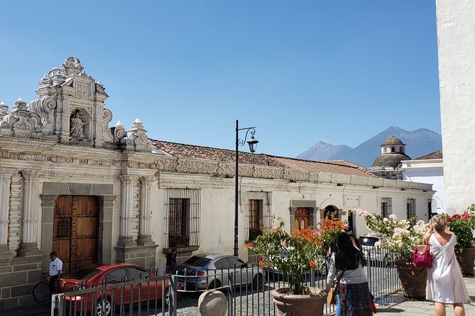 Private Transfer from Antigua to the Airport - The ride from Antigua to Guatemala City