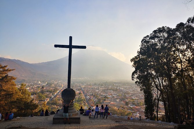 Private Walking tour of Antigua Guatemala - Santa Catalina Arch and Antigua’s most famous street