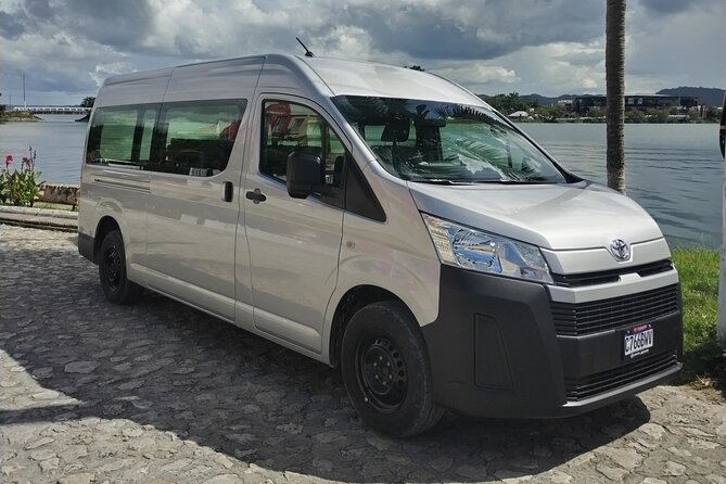 Same day Round-Trip Private Transfer to Tikal from Belize Border - Practical Limits and Things to Clarify