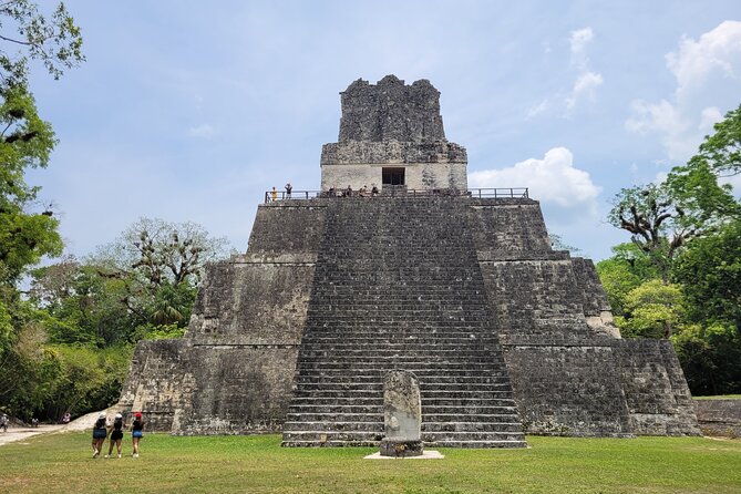 Same day Round-Trip VIP Exclusive Transfer to Tikal from Flores - The ride from Flores to Tikal
