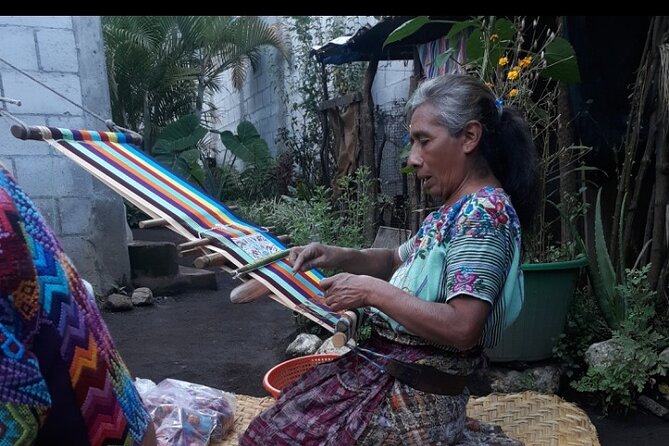 San Antonio Aguascalientes Weaving Tour from Antigua - Entering Milvia’s home for a family weaving lesson