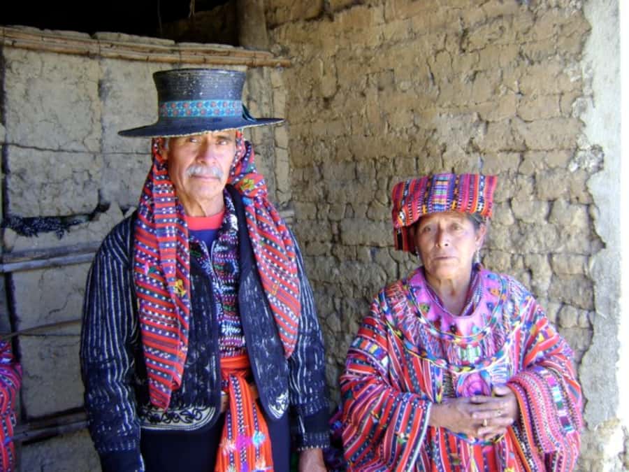 Santa Cruz La Laguna: 6-Hour Solola Hike & Market Visit - Exploring Sololá Market