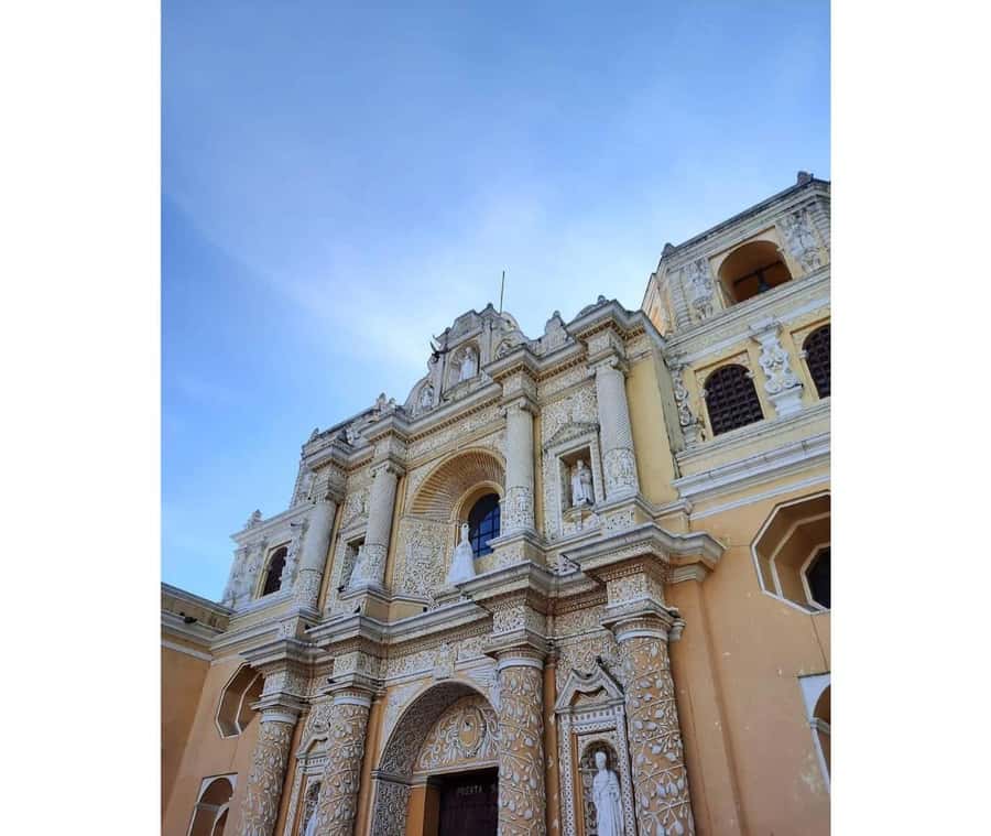 Shared Antigua Guatemala Half-Day City Tour - Cerro de la Cruz and three volcano views