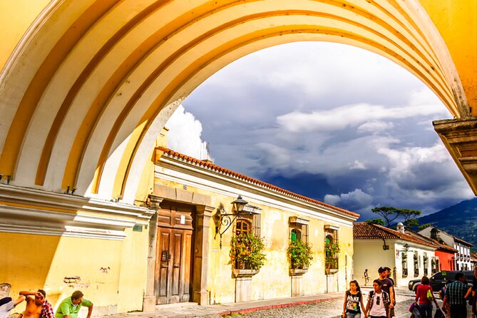Shared Transportation from Antigua to Guatemala City - The drive to Guatemala City