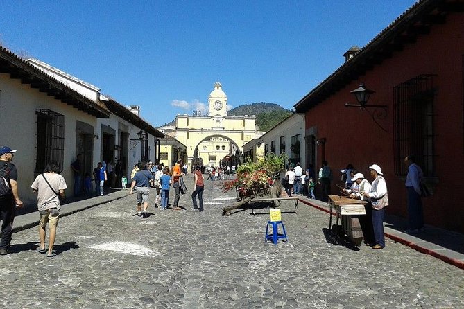 Shore Excursion Antigua Guatemala from Puerto Quetzal - Casa Santo Domingo and its colonial collections