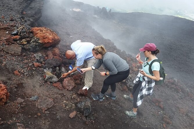 Shuttle Pacaya Volcano from Antigua - What to bring for a safer, more comfortable walk