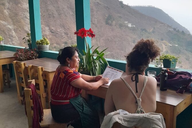 Temazcal sauna and dinner, cultural sharing experience - A two-hour evening in a Santa Cruz family home