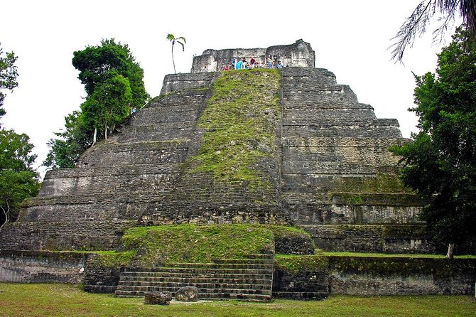 Tikal and Yaxha Overnight Trip by Air from Antigua - A different mood at Yaxha