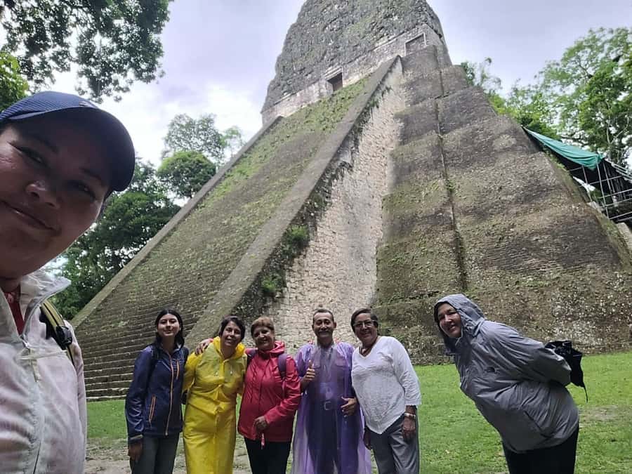 Tikal Group Tour from Flores - Why a group trip from Flores makes sense