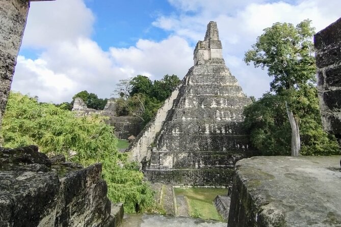 Tikal Private Tour From San Ignacio Belize with Lunch Included - A private guide changes the pace