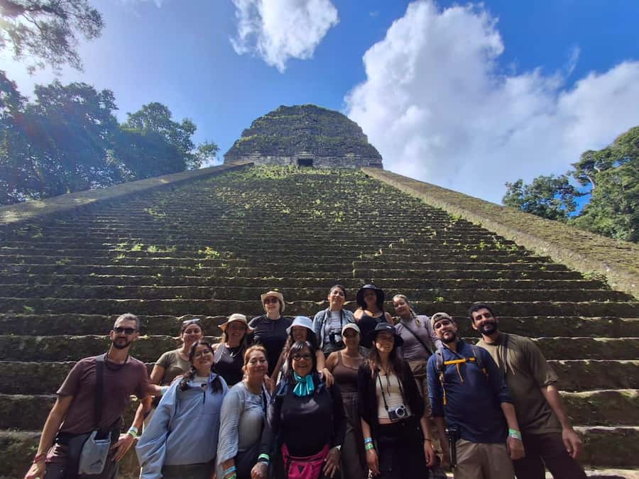 Tour and transportation with tour guide to Tikal. - What the food and extra costs mean