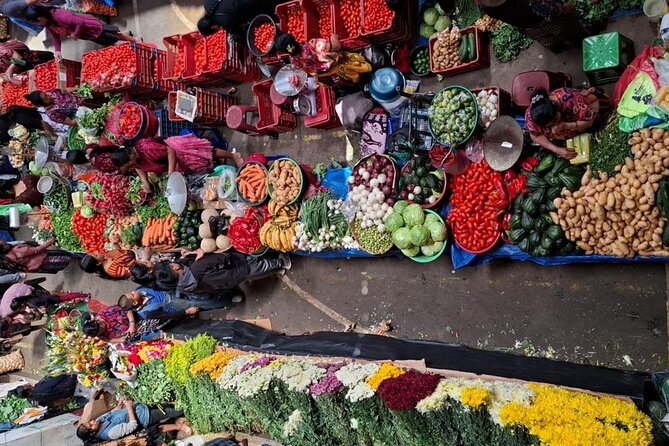 Tour in Chichicastenango market - Leaving San Pedro at 8:00 AM