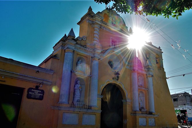 Tour of towns around Antigua Guatemala and Hobitenango - The morning departure is the practical choice