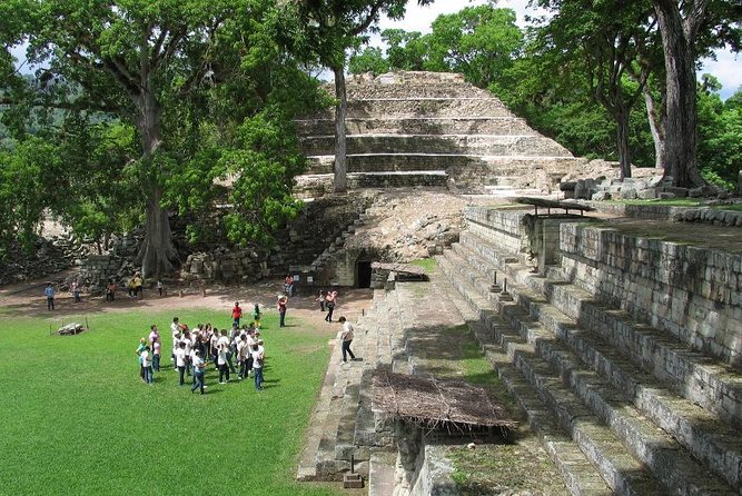 Tour to Copan Ruins Arqueological Site from Guatemala City - The guides and the feel of a private trip