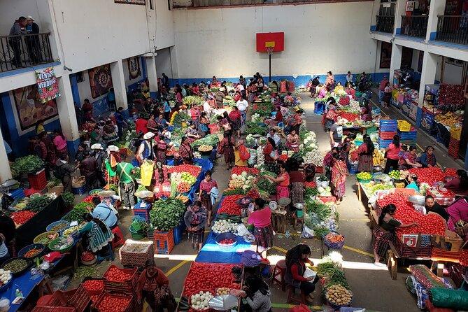 Traditional & Colorful Chichicastenango Market Walking Tour - Key points at a glance