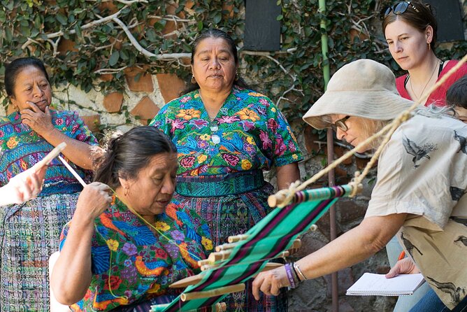 Two Hours Private Backstrap Weaving Workshop in Antigua - Arriving at 9:30 am in Antigua