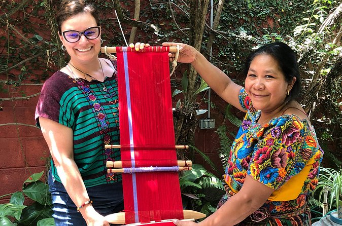 Two Hours Private Backstrap Weaving Workshop in Antigua - Choosing plain weave, brocade, or both