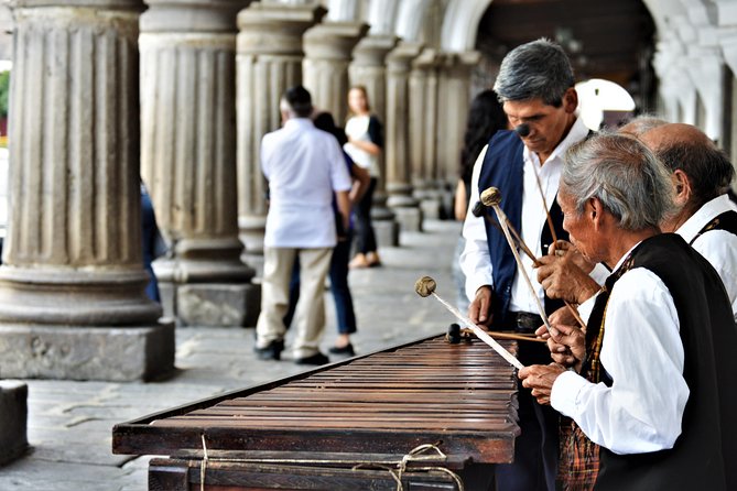 Walking Tour Antigua, an open Museum - Beginning at La Merced and Santa Catalina